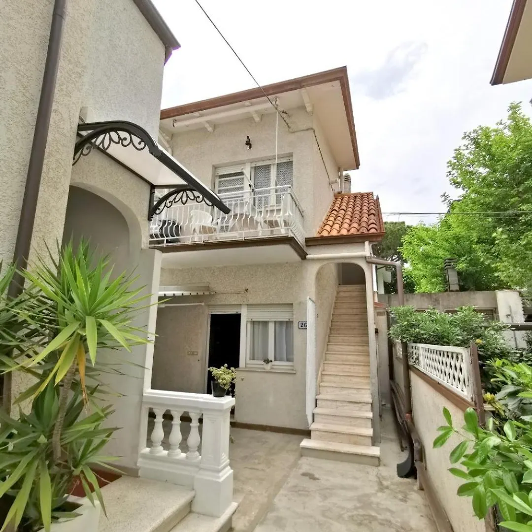 Bezzi Apartments Riccione
